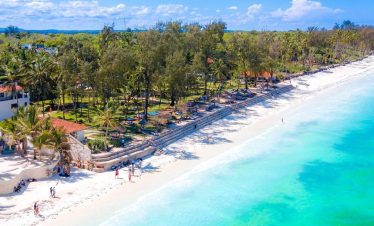 8 Days Amboseli, Tsavo West, Tsavo East Safari & Diani Beach Holiday